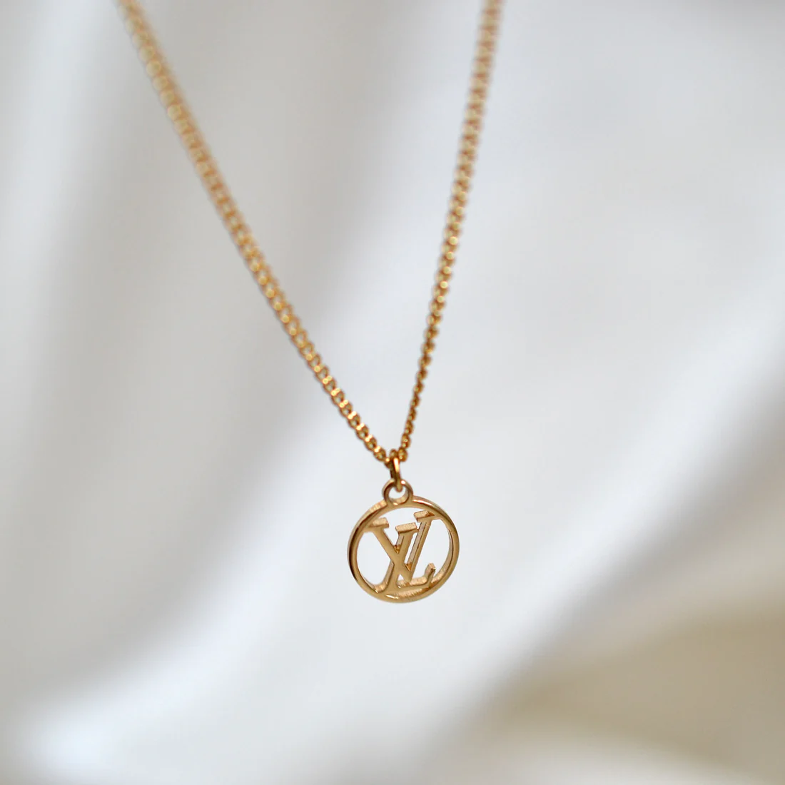 LOUIS VUITTON LOGO MONOGRAM NECKLACE – Victoria Luxe Reworked